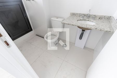 Studio para alugar com 28m², 1 quarto e sem vaga Studio para alugar com 28m², 1 quarto e sem vagaBanheiro