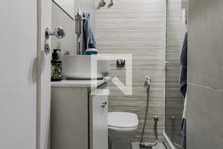 Apartamento à venda com 100m², 3 quartos e 1 vaga Apartamento à venda com 100m², 3 quartos e 1 vagaBanheiro Social