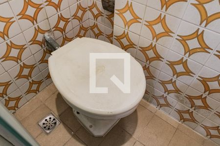 Apartamento à venda com 100m², 3 quartos e 1 vaga Apartamento à venda com 100m², 3 quartos e 1 vagaBanheiro de Serviço