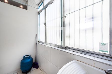 Apartamento para alugar com 97m², 2 quartos e 1 vagaÁrea de serviço