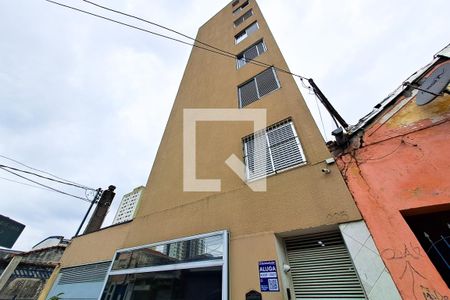 Apartamento para alugar com 64m², 2 quartos e 1 vagaFachada