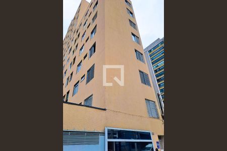 Apartamento para alugar com 64m², 2 quartos e 1 vagaFachada