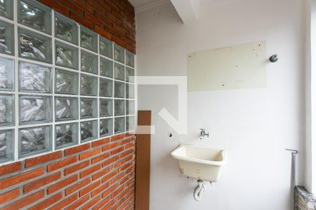 Apartamento para alugar com 64m², 2 quartos e 1 vagaÁrea de Serviço