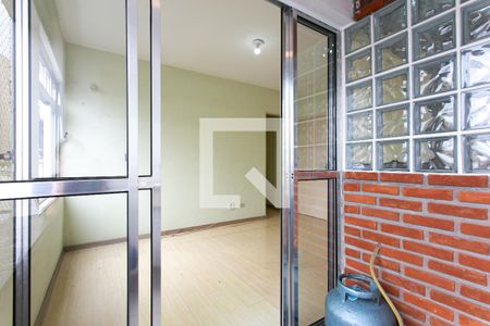 Apartamento para alugar com 64m², 2 quartos e 1 vagaÁrea de Serviço