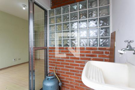 Apartamento para alugar com 64m², 2 quartos e 1 vagaÁrea de Serviço