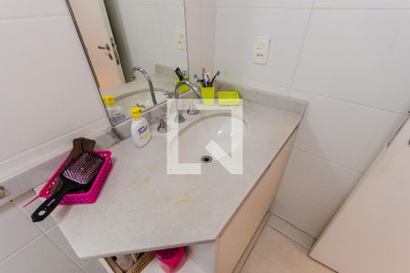 Apartamento à venda com 115m², 4 quartos e 2 vagasBanheiro da Suíte 3