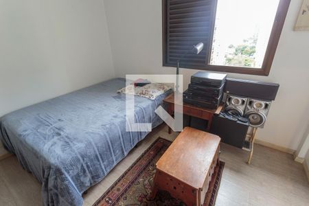 Apartamento à venda com 77m², 3 quartos e 1 vagaQuarto 2
