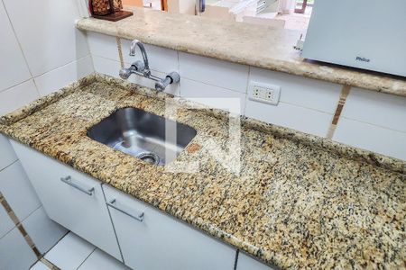 Apartamento à venda com 64m², 2 quartos e 1 vagaCozinha 