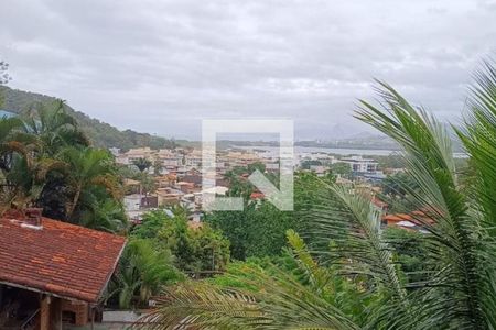 Casa à venda com 583m², 4 quartos e 2 vagas