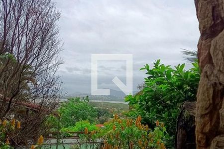 Casa à venda com 583m², 4 quartos e 2 vagas