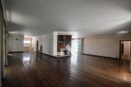 Casa à venda com 4 quartos, 635m² em Jardim Marajoara, São Paulo