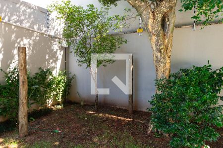 Apartamento à venda com 56m², 2 quartos e 1 vaga Apartamento à venda com 56m², 2 quartos e 1 vagaÁrea Comum - Redário