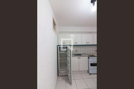 Sala/Cozinha de kitnet/studio para alugar com 1 quarto, 28m² em Asa Norte , Brasília