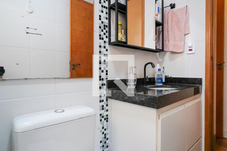 Apartamento à venda com 107m², 2 quartos e 1 vagaBanheiro da suíte