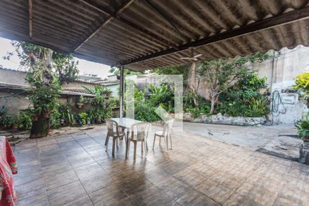 Casa à venda com 360m², 4 quartos e 5 vagasEntrada/Garagem/Jardim