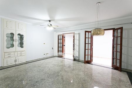 Sala 2 de casa à venda com 3 quartos, 238m² em Vila Mafra, São Paulo