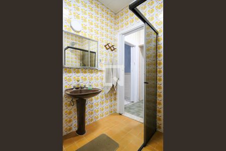 Casa à venda com 305m², 3 quartos e 1 vagaBanheiro