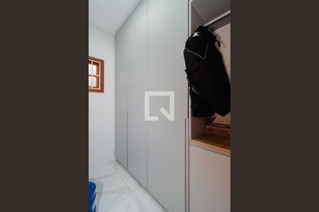 Casa à venda com 360m², 3 quartos e 4 vagasÁrea de Serviço