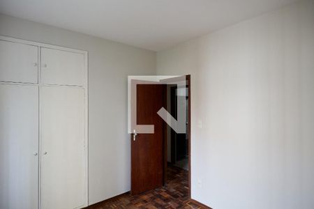 Apartamento à venda com 130m², 3 quartos e 1 vaga Apartamento à venda com 130m², 3 quartos e 1 vagaQuarto 4