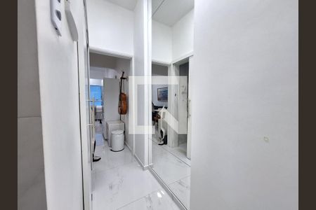 Apartamento para alugar com 31m², 1 quarto e sem vaga Apartamento para alugar com 31m², 1 quarto e sem vagaCorredor