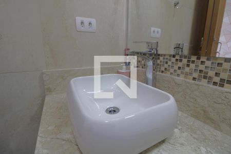 Casa de condomínio para alugar com 90m², 2 quartos e 2 vagasPia banheiro da suíte 1