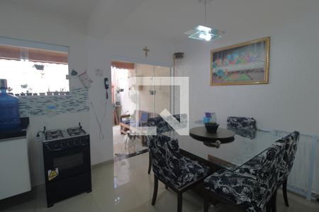 Casa de condomínio para alugar com 90m², 2 quartos e 2 vagasCozinha