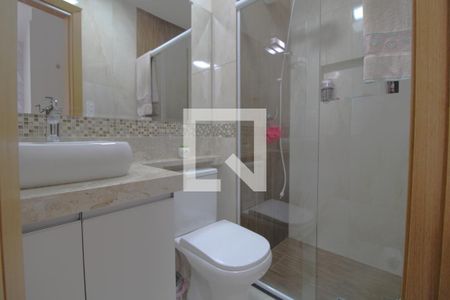 Casa de condomínio para alugar com 90m², 2 quartos e 2 vagasBanheiro da suíte 1