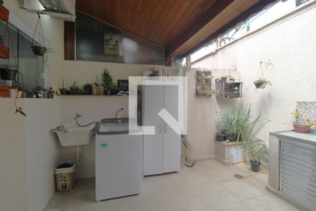 Casa de condomínio para alugar com 90m², 2 quartos e 2 vagasLavanderia