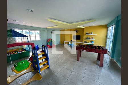 Apartamento para alugar com 64m², 2 quartos e 1 vagaÁrea comum