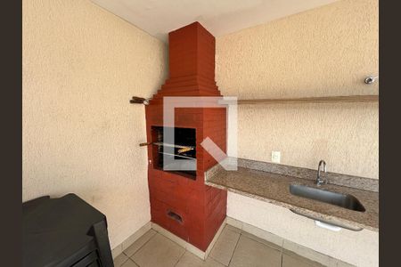 Apartamento para alugar com 64m², 2 quartos e 1 vagaÁrea comum - Churrasqueira