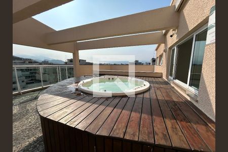 Apartamento para alugar com 64m², 2 quartos e 1 vagaArea comum hidromassagem