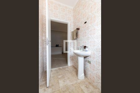 Casa à venda com 220m², 3 quartos e 5 vagasBanheiro