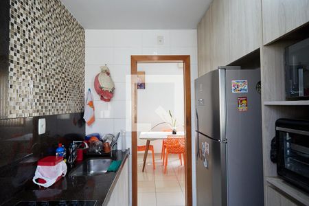 Apartamento à venda com 130m², 2 quartos e 2 vagasCozinha