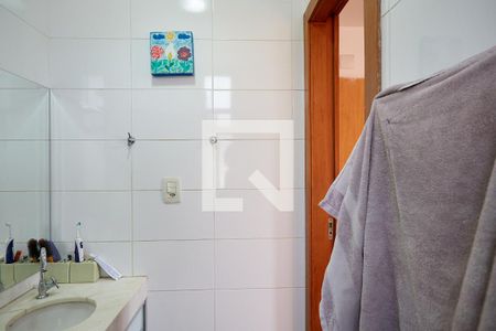 Apartamento à venda com 130m², 2 quartos e 2 vagasBanheiro da Suíte