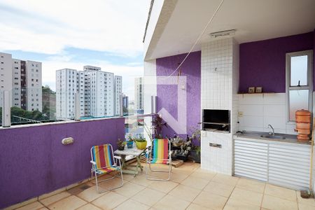 Apartamento à venda com 130m², 2 quartos e 2 vagasCobertura