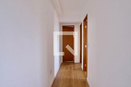 Corredor de apartamento à venda com 2 quartos, 37m² em Quarta Parada, São Paulo