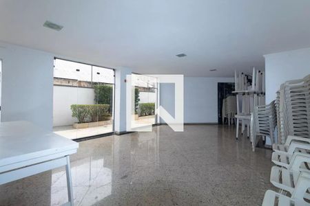 Apartamento para alugar com 75m², 3 quartos e 1 vagaÁrea comum - Salão de festas