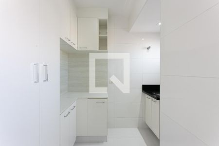 Apartamento para alugar com 75m², 3 quartos e 1 vagaÁrea de Serviço