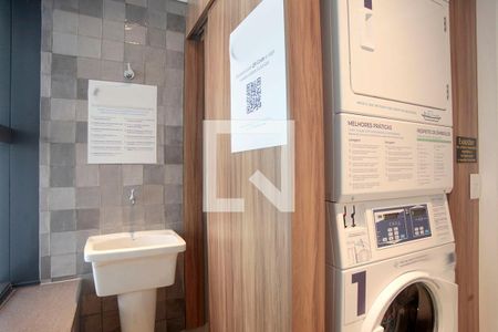 Apartamento à venda com 38m², 1 quarto e sem vagaÁrea Comum - Lavanderia