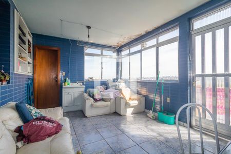 Casa à venda com 420m², 3 quartos e 5 vagasÁrea de Serviço