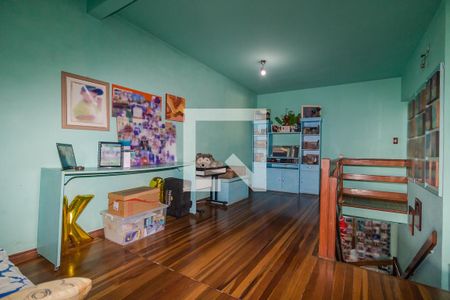 Sala do segundo andar de casa para alugar com 3 quartos, 420m² em Partenon, Porto Alegre