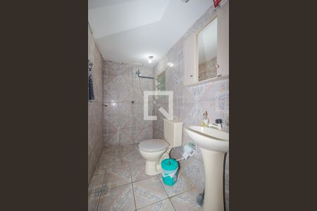 Casa à venda com 420m², 3 quartos e 5 vagasPorão / apartamento