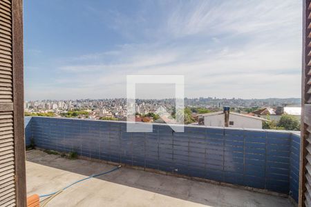Casa à venda com 420m², 3 quartos e 5 vagasQuarto 1 - varanda