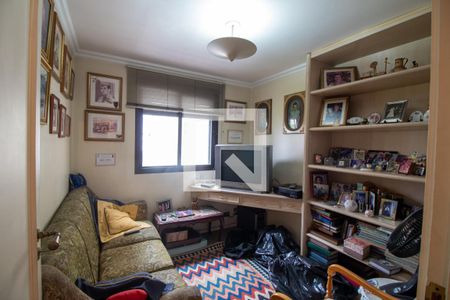 Apartamento à venda com 192m², 4 quartos e 3 vagas Apartamento à venda com 192m², 4 quartos e 3 vagasQuarto 2