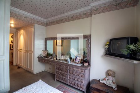 Apartamento à venda com 192m², 4 quartos e 3 vagas Apartamento à venda com 192m², 4 quartos e 3 vagasQuarto 3 - Suíte 1