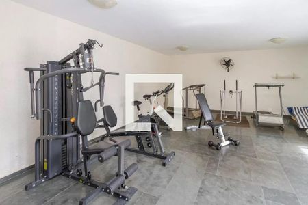 Apartamento à venda com 192m², 4 quartos e 3 vagas Apartamento à venda com 192m², 4 quartos e 3 vagasÁrea comum - Academia