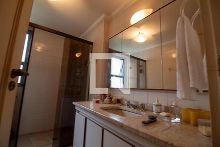 Apartamento à venda com 192m², 4 quartos e 3 vagas Apartamento à venda com 192m², 4 quartos e 3 vagasBanheiro