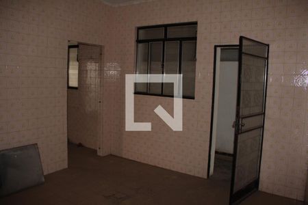 Casa à venda com 300m², 6 quartos e 4 vagasCozinha