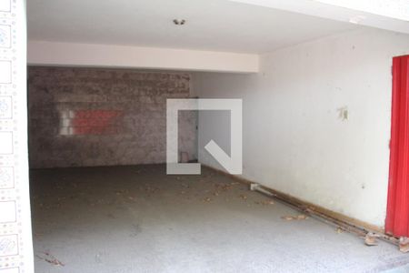 Casa à venda com 300m², 6 quartos e 4 vagasGaragem