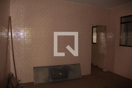 Casa à venda com 300m², 6 quartos e 4 vagasCozinha